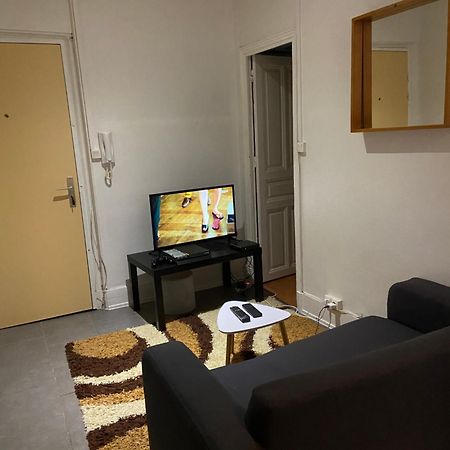 Gare De Dijon Apartment Bagian luar foto